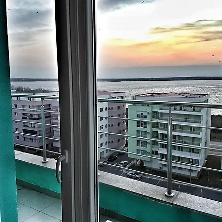 Apartment Arianna Summerland Mamaia